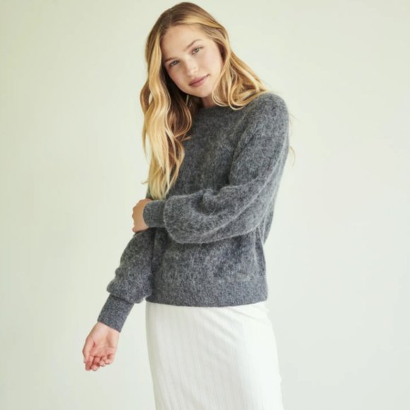 Baby Alpaca-Wool Crew by Quince in Charcoal - Picture 1 of 10